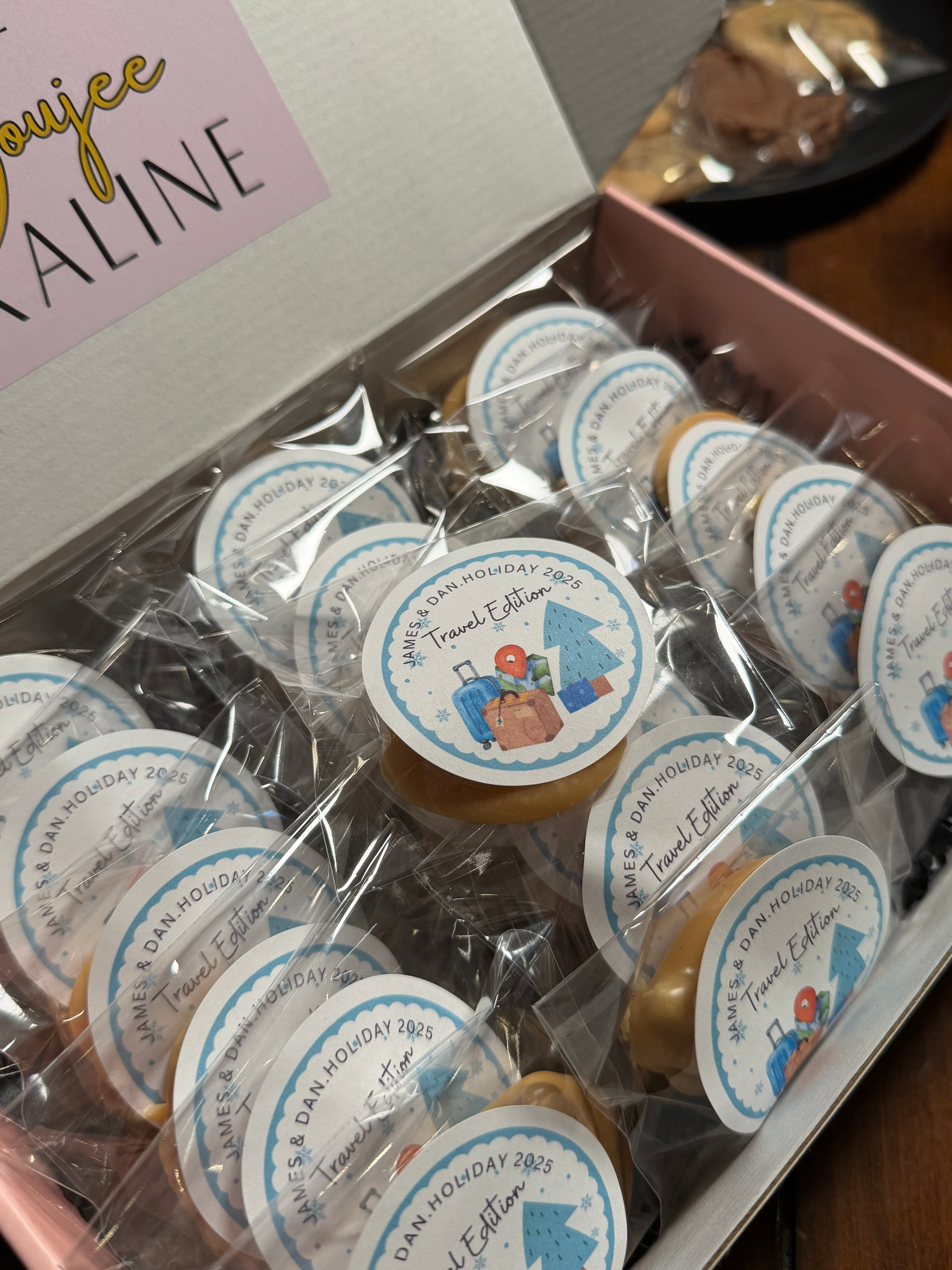 BOUJEE BITES PRALINES